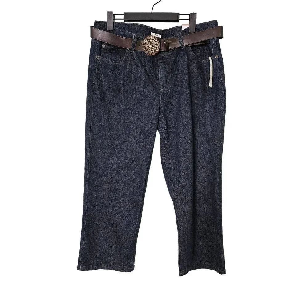 Liz Claiborne stretch dark denim midrise capri pants. Size 12. NWT.
